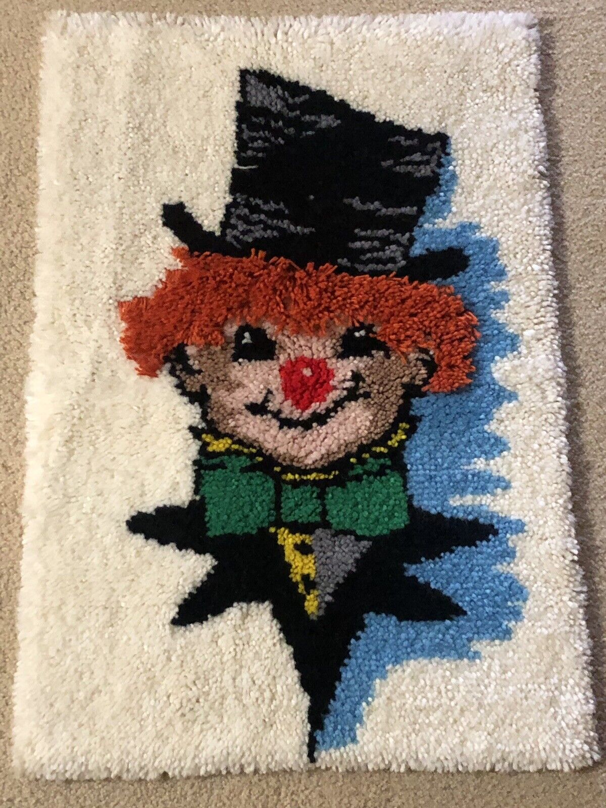 Vintage Completed Clown Latch Hook Rug/wall Hanging 24" X 35"
