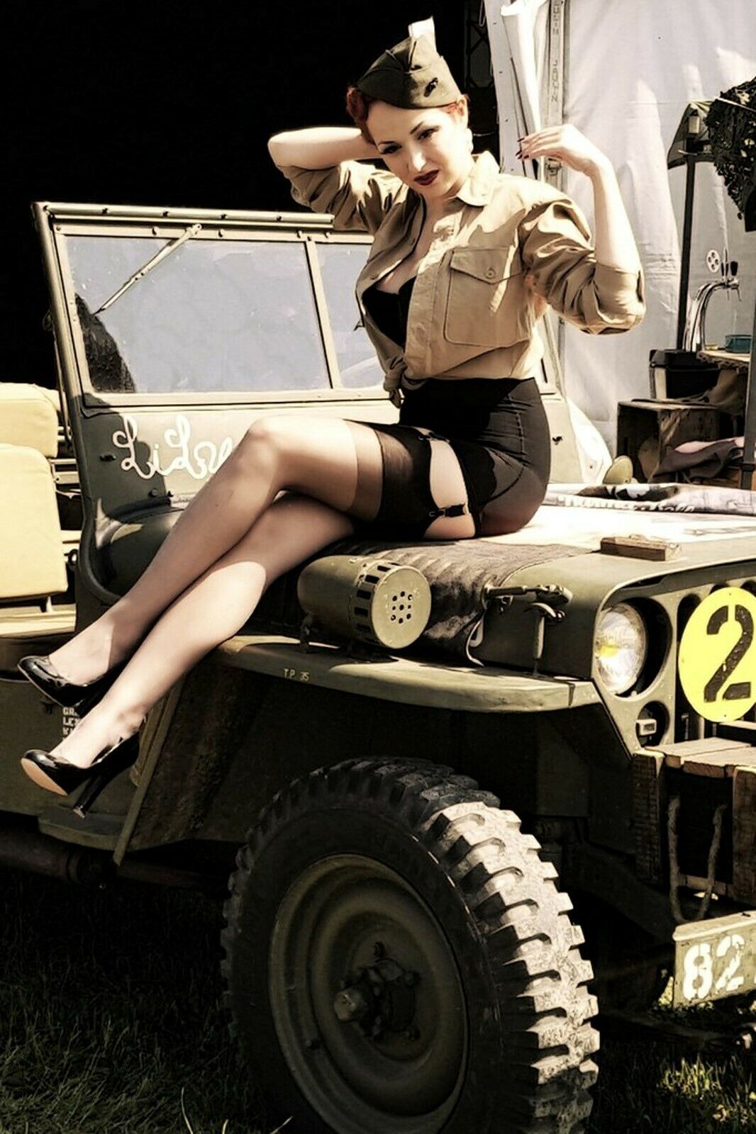 Jeep Willys Pinup Girl Woman Risqe Vintage Retro War Photo Ww2 Size 4 X 6 Inch Q