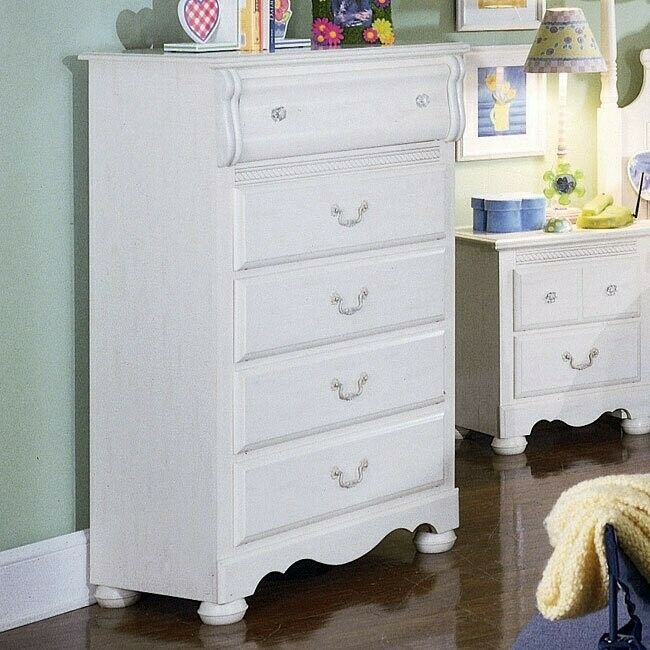 Girls Beige Chest (no Nightstand) - Standard Furniture - Diana Collection - Used