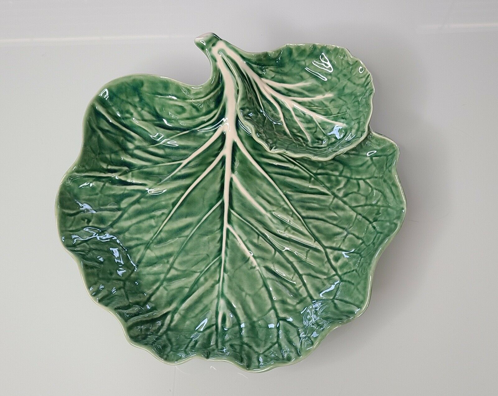 Vintage Bordallo Pinheiro Cabbage Leaf Serving Bowl