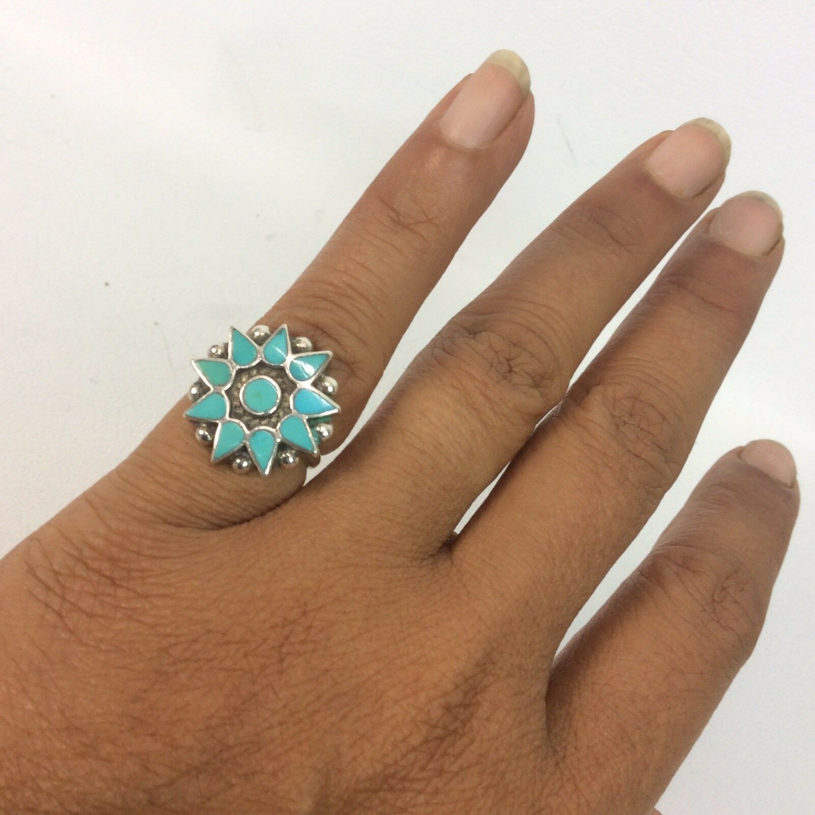 Beautiful Vtg  Native American Zuni Sterling Turquoise Dishta Ring Size 4.5