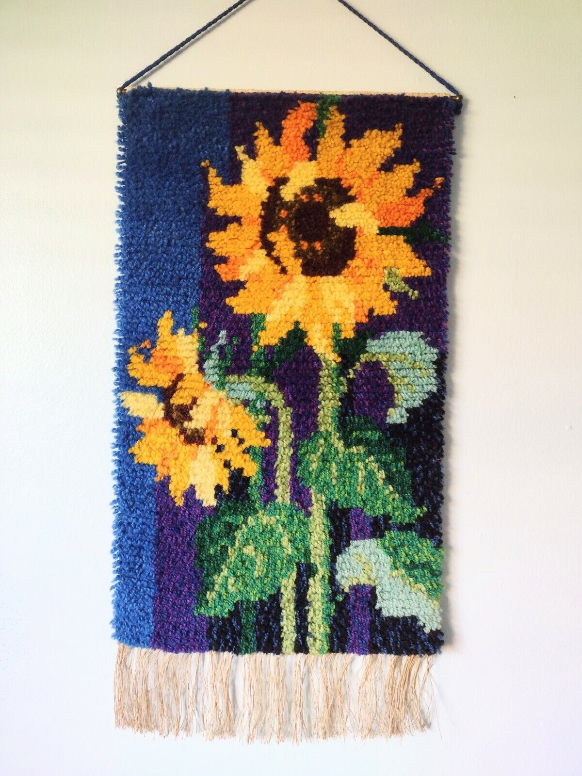 Multicolor Sunflower Completed Latch Hook Rug Wall Hanging Fringe 30" X 16"